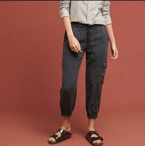 CLOTH & STONE Anthropologie gray washed cargo jogger pants tencel lyocell XS